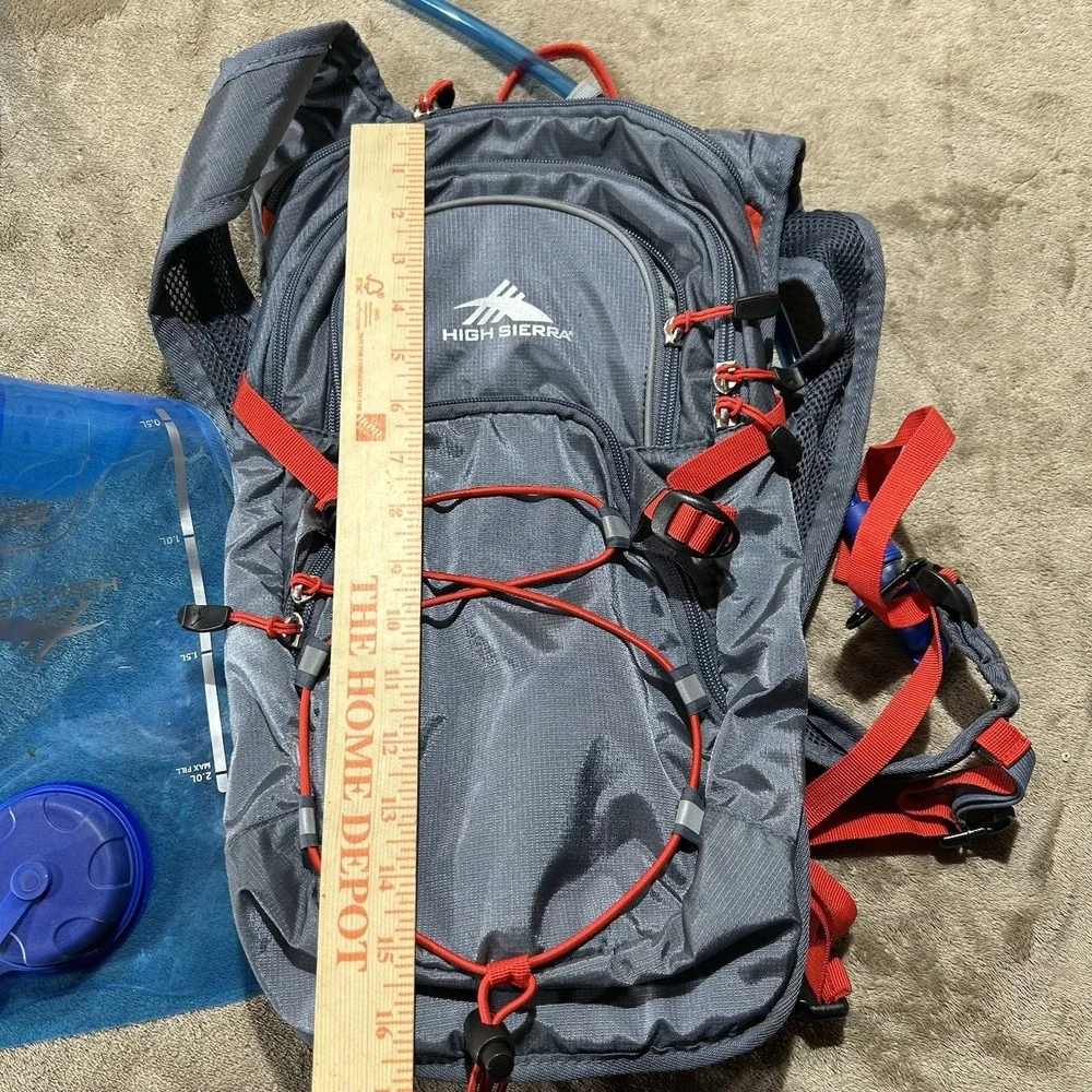 High Sierra HydraHike 8L Hydration Backpack 2L Reservoir Gray Red Hiking Cycling